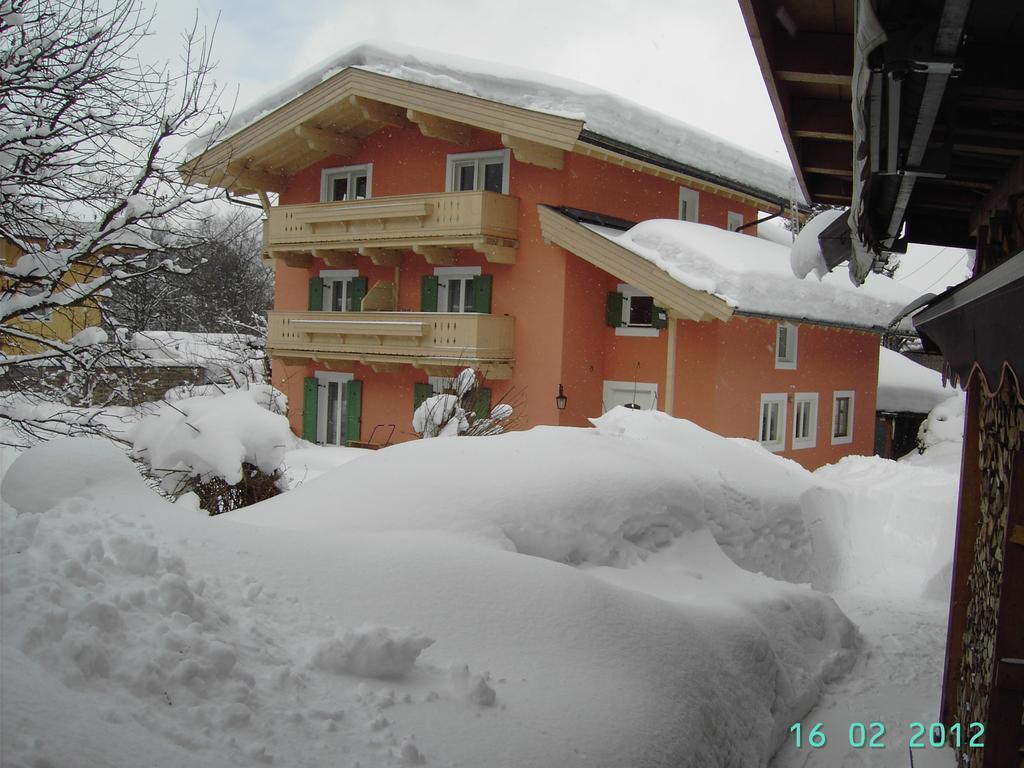 Haus Senoner Bed & Breakfast Kitzbuhel Exterior photo