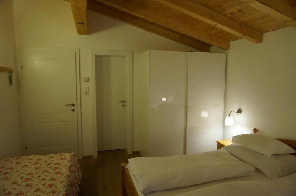 Haus Senoner Bed & Breakfast Kitzbuhel Room photo
