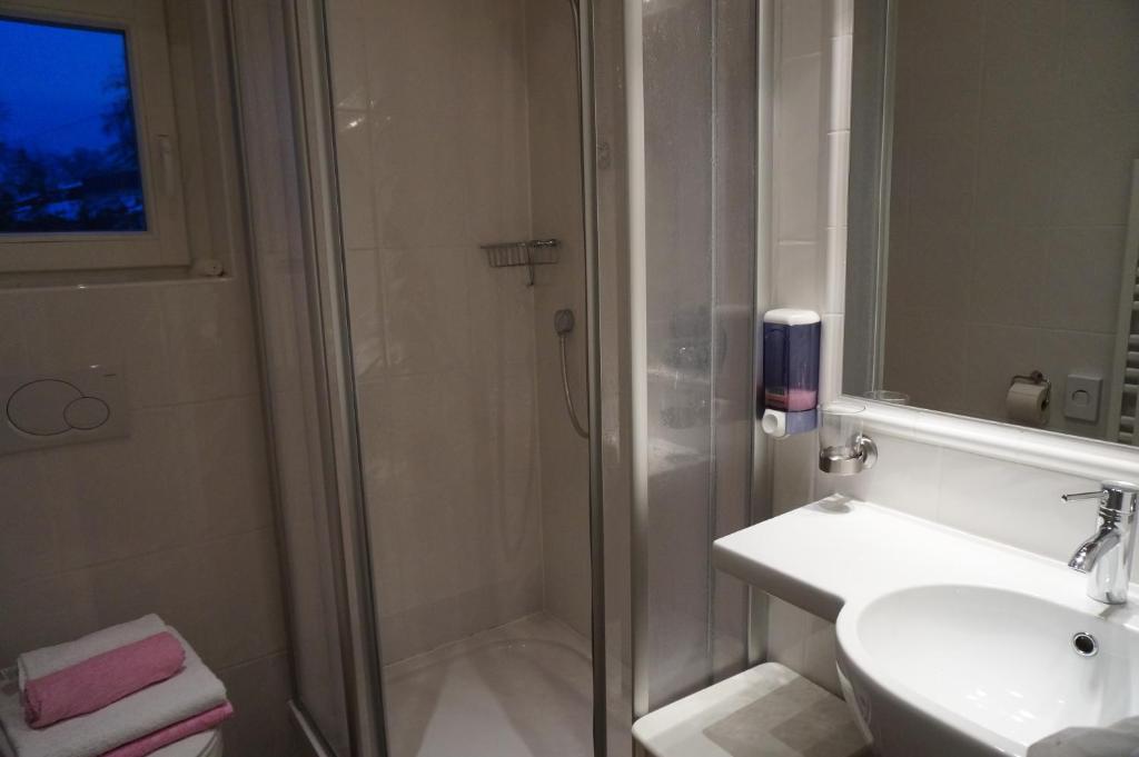 Haus Senoner Bed & Breakfast Kitzbuhel Room photo